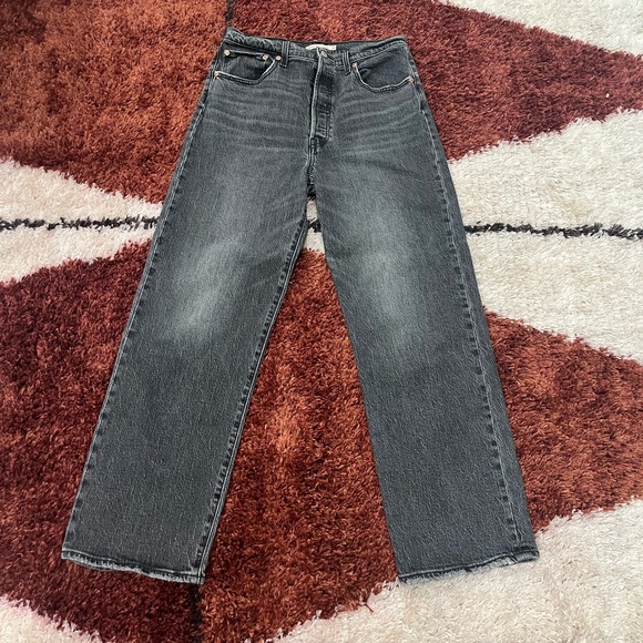 Levi’s Ribcage Straight Ankle size 30 black - Picture 1 of 5
